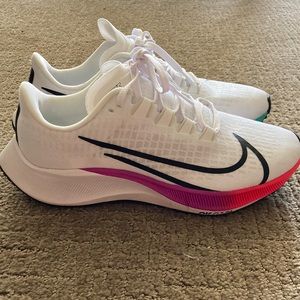 BRAND NEW Nike Zoom Pegasus 37